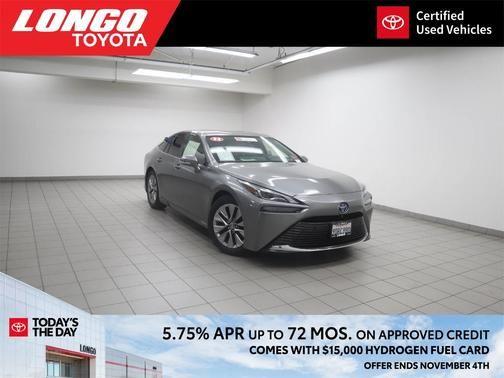 2022 toyota mirai