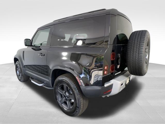 2023 land rover defender 90 s