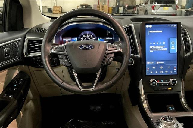 2021 ford edge titanium