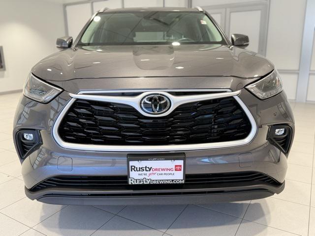 2023 toyota highlander xle