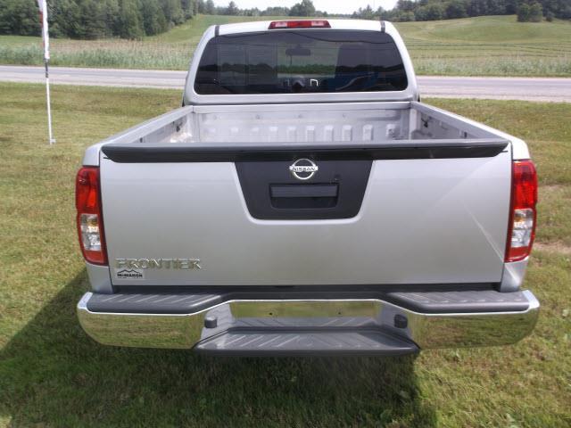 2016 nissan frontier s 4x2 s 4dr king cab 6.1 ft. sb pickup 5a for sale in hyde park, vermont