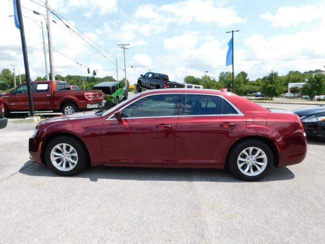 used 2015 chrysler 300 limited florence, al 35630 for sale in florence, alabama