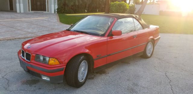 1994 bmw 325i convertible 2 door 55,000 miles automatic ac everything works
