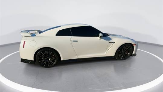 2021 Nissan GT-R