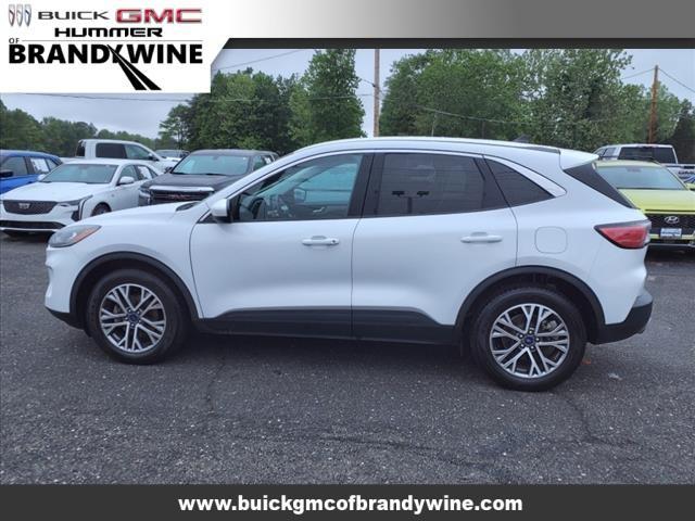 2022 ford escape sel