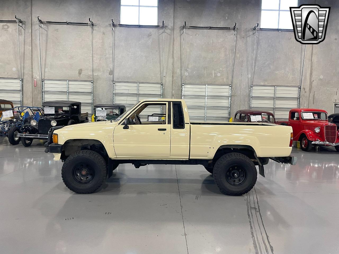 1987 toyota pickup