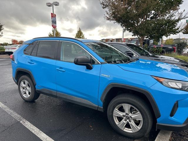 2021 toyota rav4 hybrid le