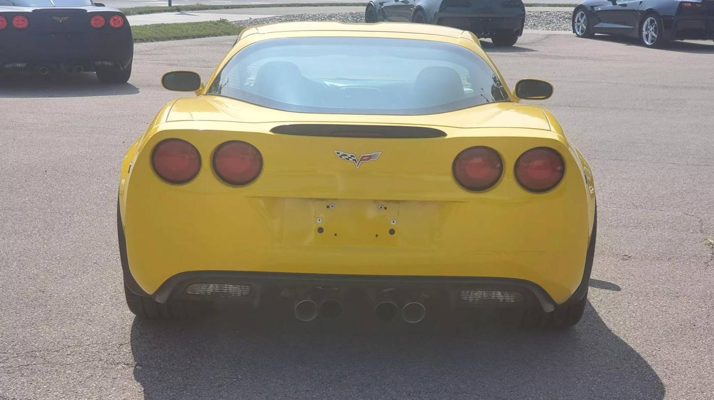 2012 chevrolet corvette z16 grand sport