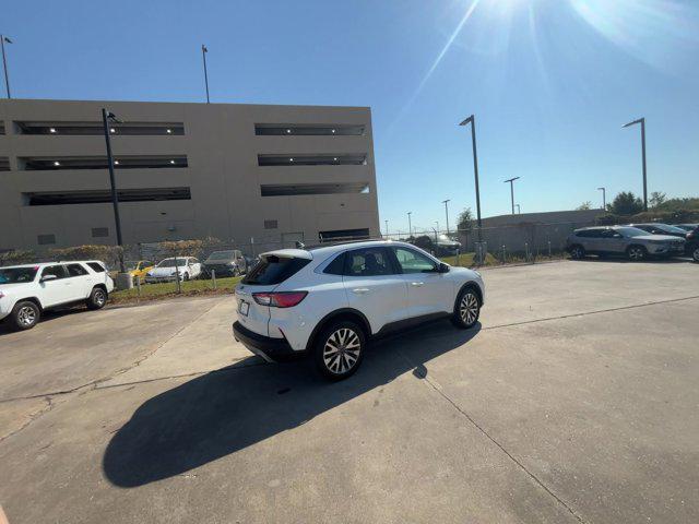 2021 ford escape titanium