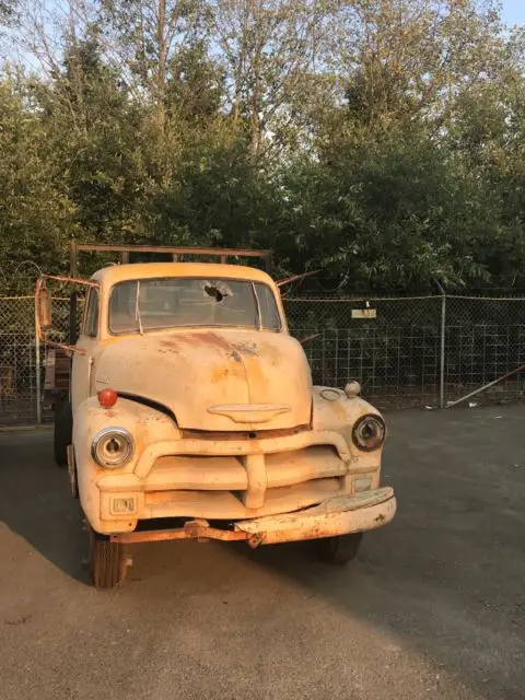 1954 chevy 3800 flatbed