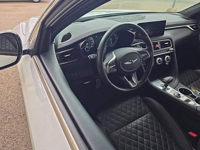 2023 genesis g70 3.3t