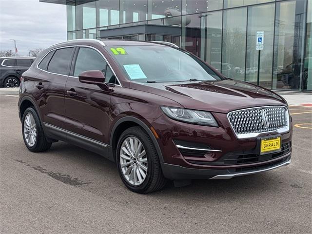 2019 lincoln mkc standard