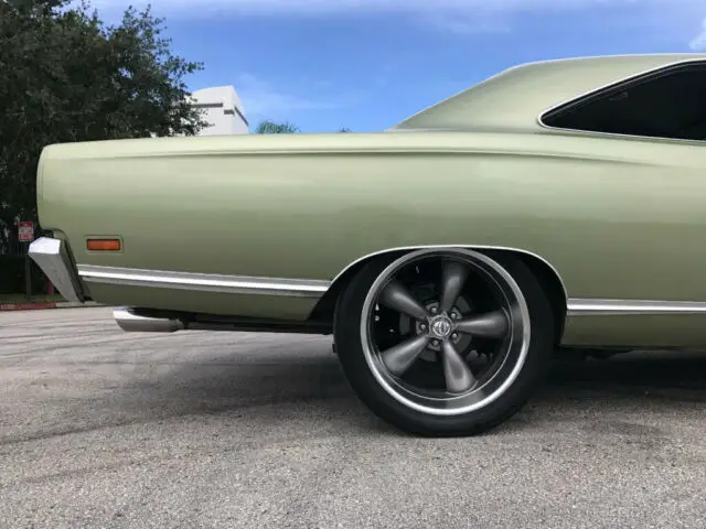 plymouth satelite green with 0 miles, for sale!