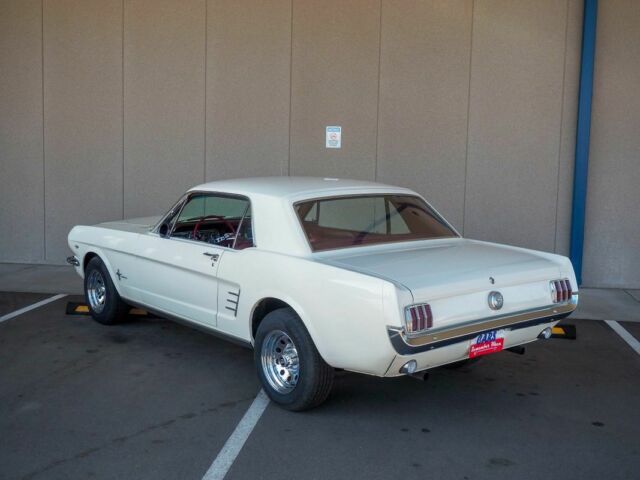 great driver solid body new interior 289 v8 c-4 white