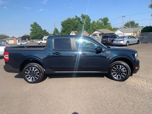 2023 ford maverick lariat