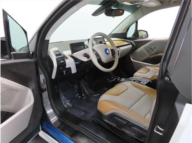 2014 bmw i3 base w/range extender