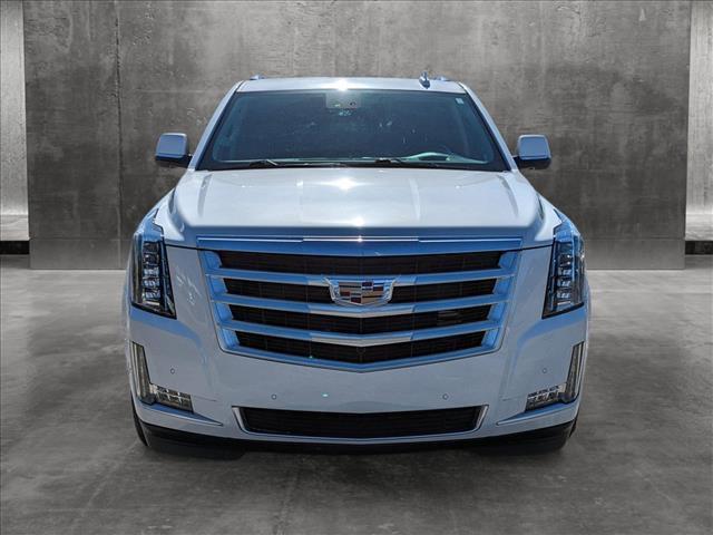 2020 cadillac escalade luxury