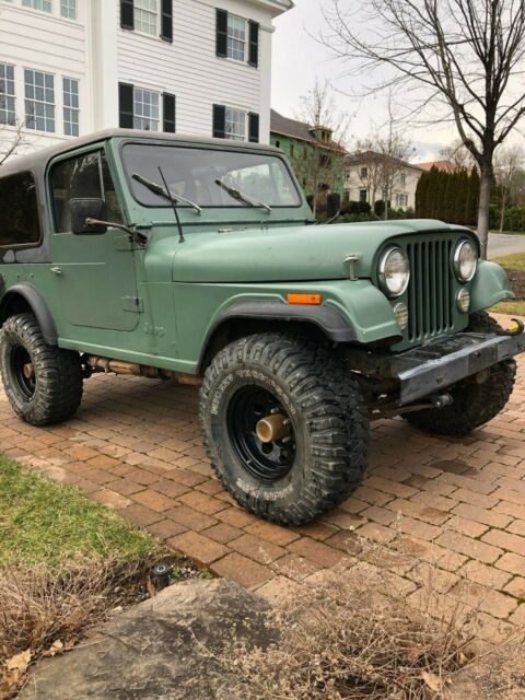 green 1978 jeep cj-7 v8 304 motor