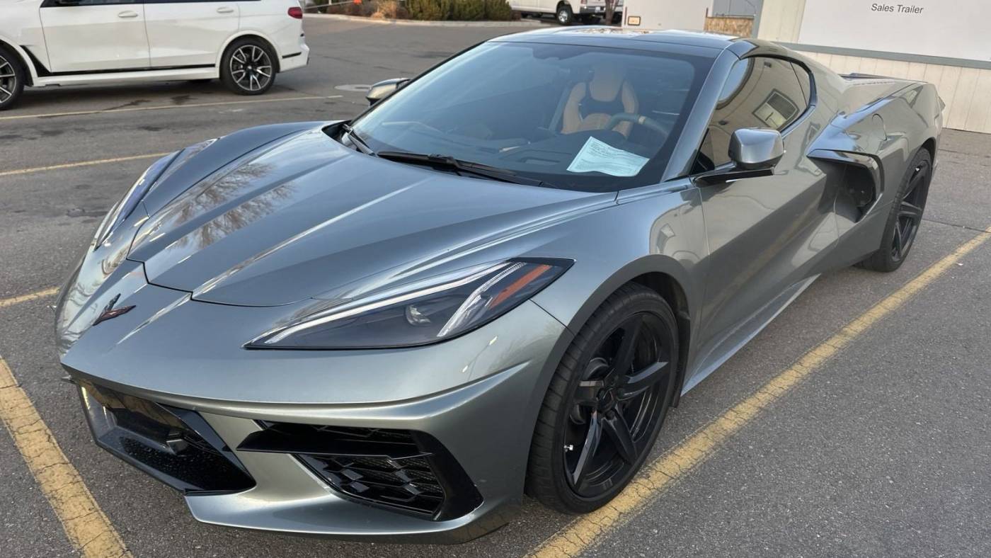 2022 chevrolet corvette stingray