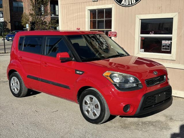 2013 kia soul base
