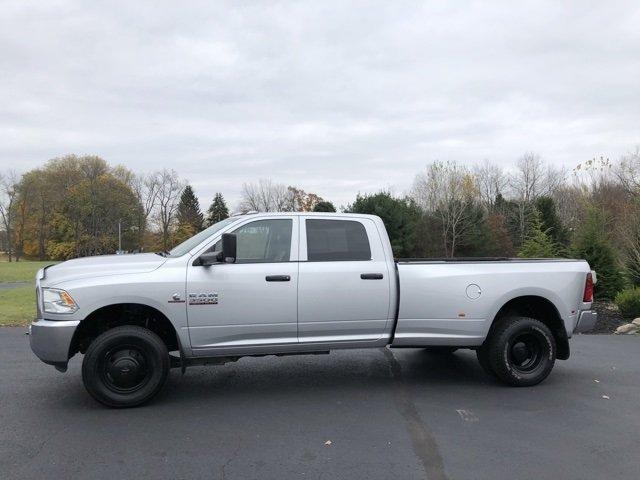 used 2017 ram 3500 4x4 crew cab st drw mercer, pa 16137 for sale in mercer, pennsylvania