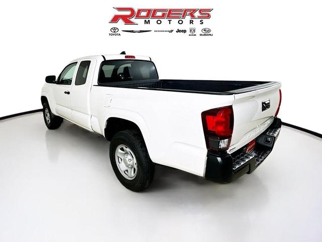 2021 toyota tacoma sr