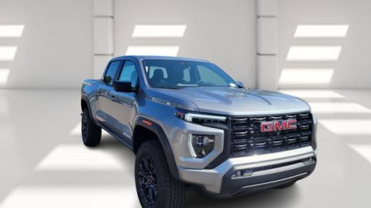 2024 GMC Canyon elevation