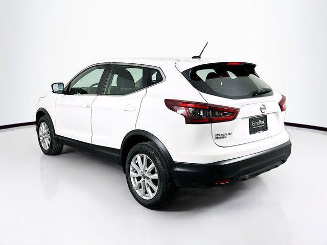2022 nissan rogue sport s