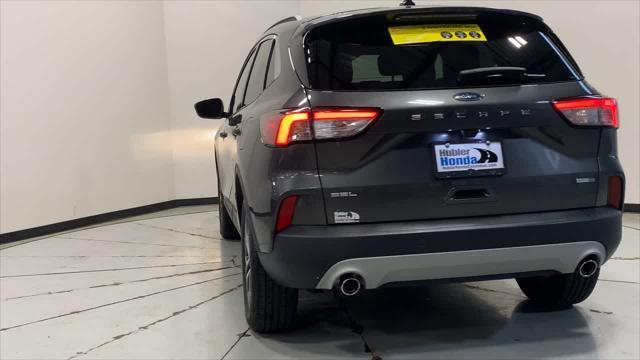 2020 ford escape sel