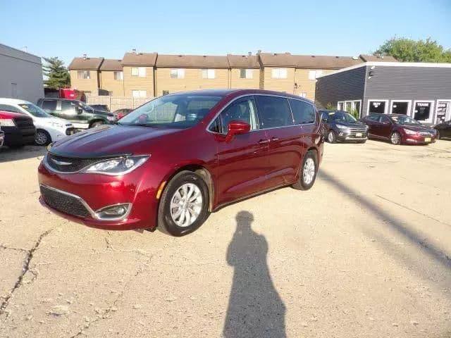 2018 chrysler pacifica touring plus front-wheel drive passenger van in dundee, illinois