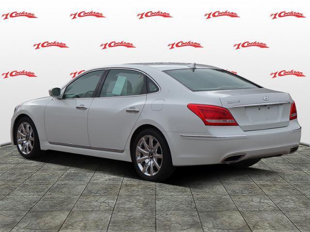 2011 hyundai equus signature