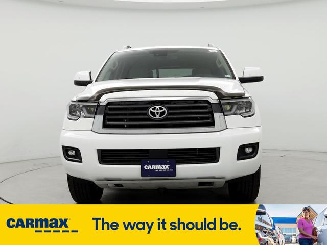 2020 toyota sequoia sr5