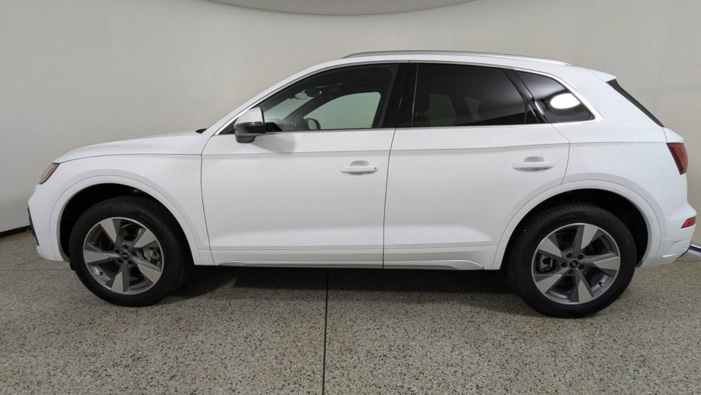 2024 audi q5 quattro premium 40 tfsi