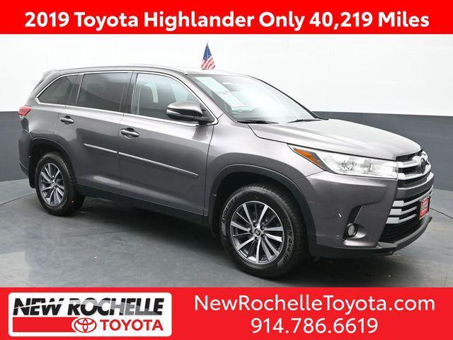 2019 toyota highlander xle