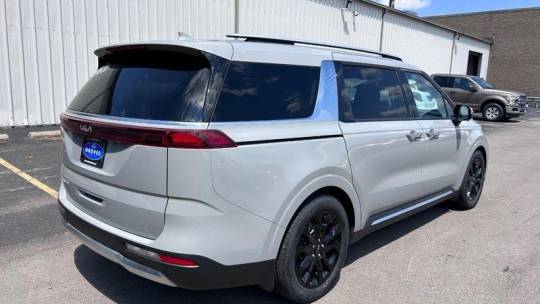 2022 kia carnival sx