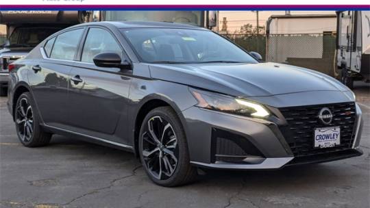2025 Nissan Altima