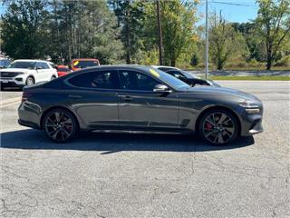 2022 Genesis G70 3.3t standard