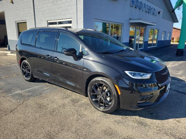 2023 chrysler pacifica touring-l