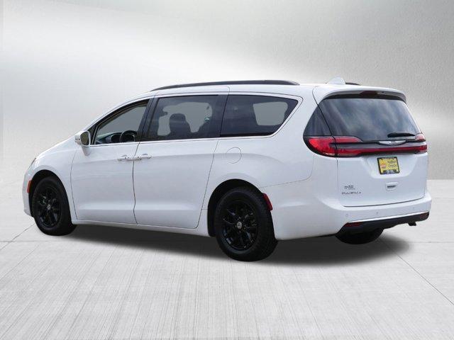 2022 chrysler pacifica touring-l