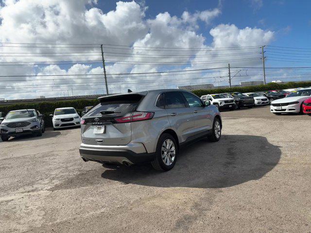 2022 ford edge titanium