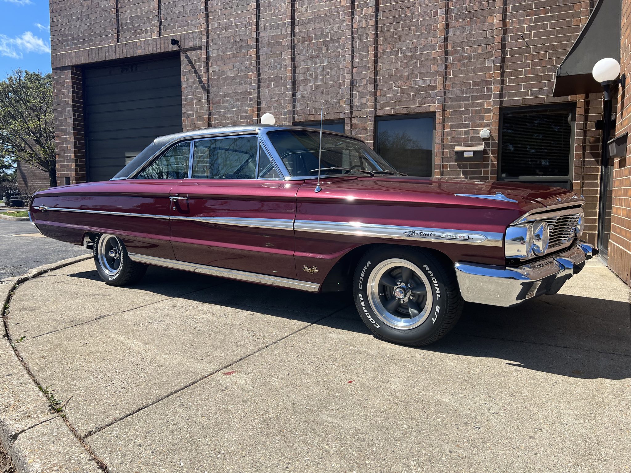 1964 ford galaxie 500xl fastback r-code 4-speed