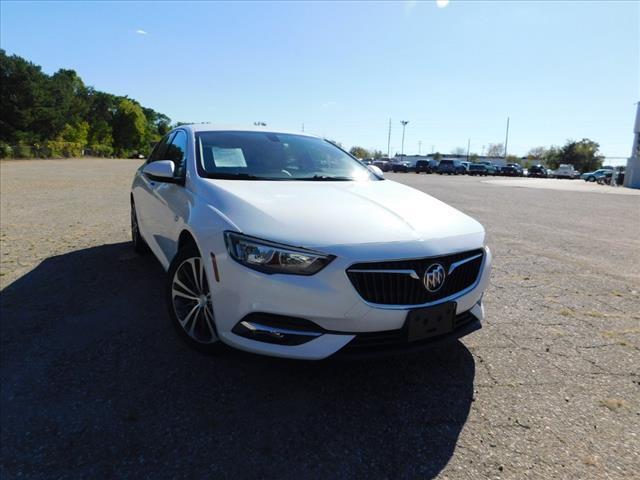 2018 buick regal sportback essence