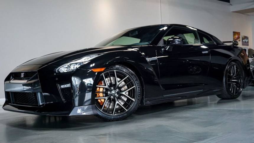 2018 nissan gt-r premium