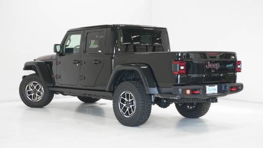 2024 Jeep Gladiator