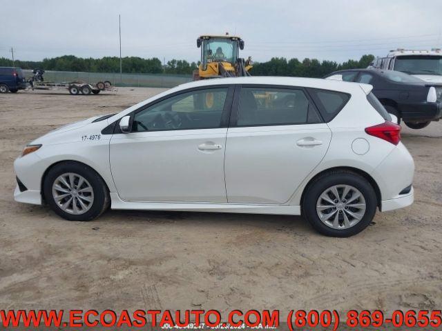 2017 toyota corolla im base