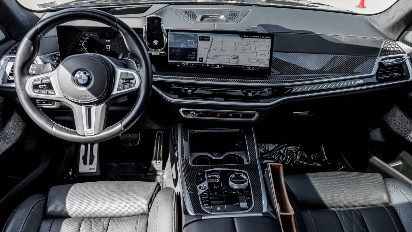 2024 bmw x7 m60i