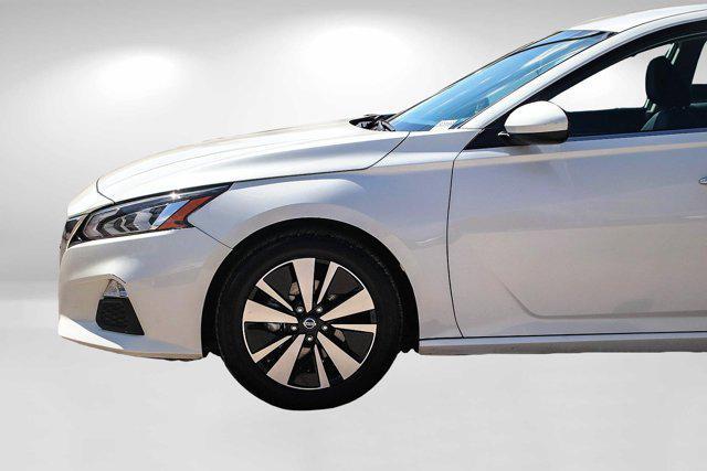 2021 nissan altima 2.5 sv