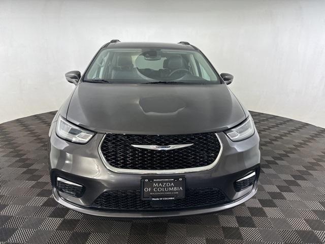 2022 chrysler pacifica touring-l