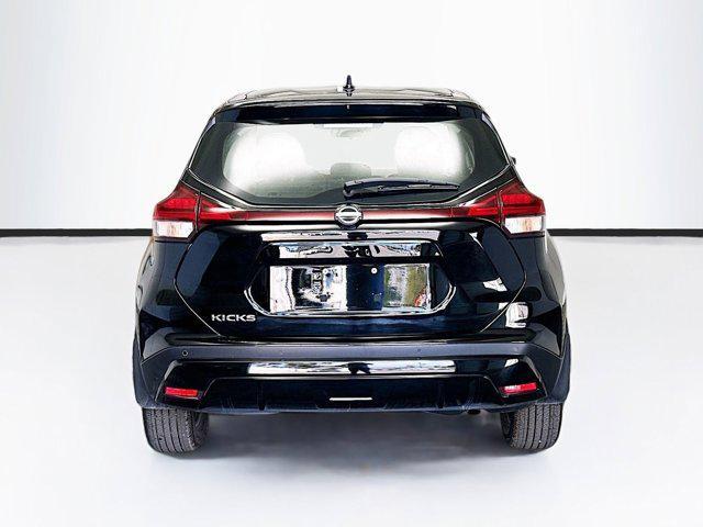 2024 nissan kicks s