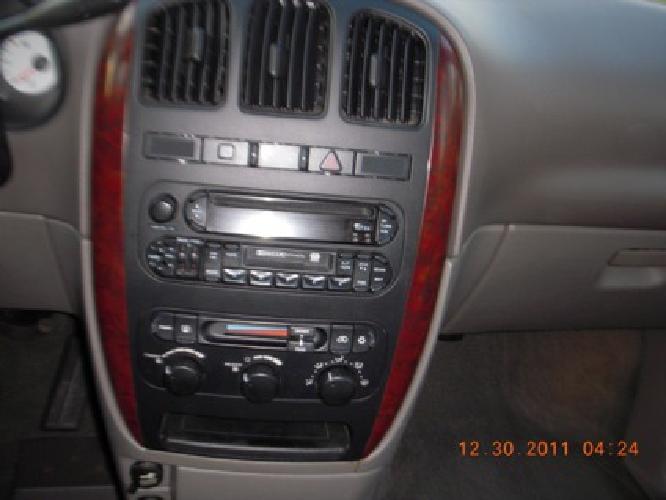 2002 chrysler town&country ex in richboro, pa